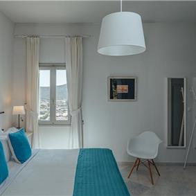 4 bedroom villa with pool, Paros, sleeps 8